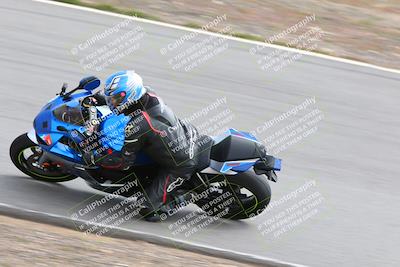 media/Mar-05-2023-TrackXperience (Sun) [[a95d40e56a]]/Group 3/session 2 turn 4/